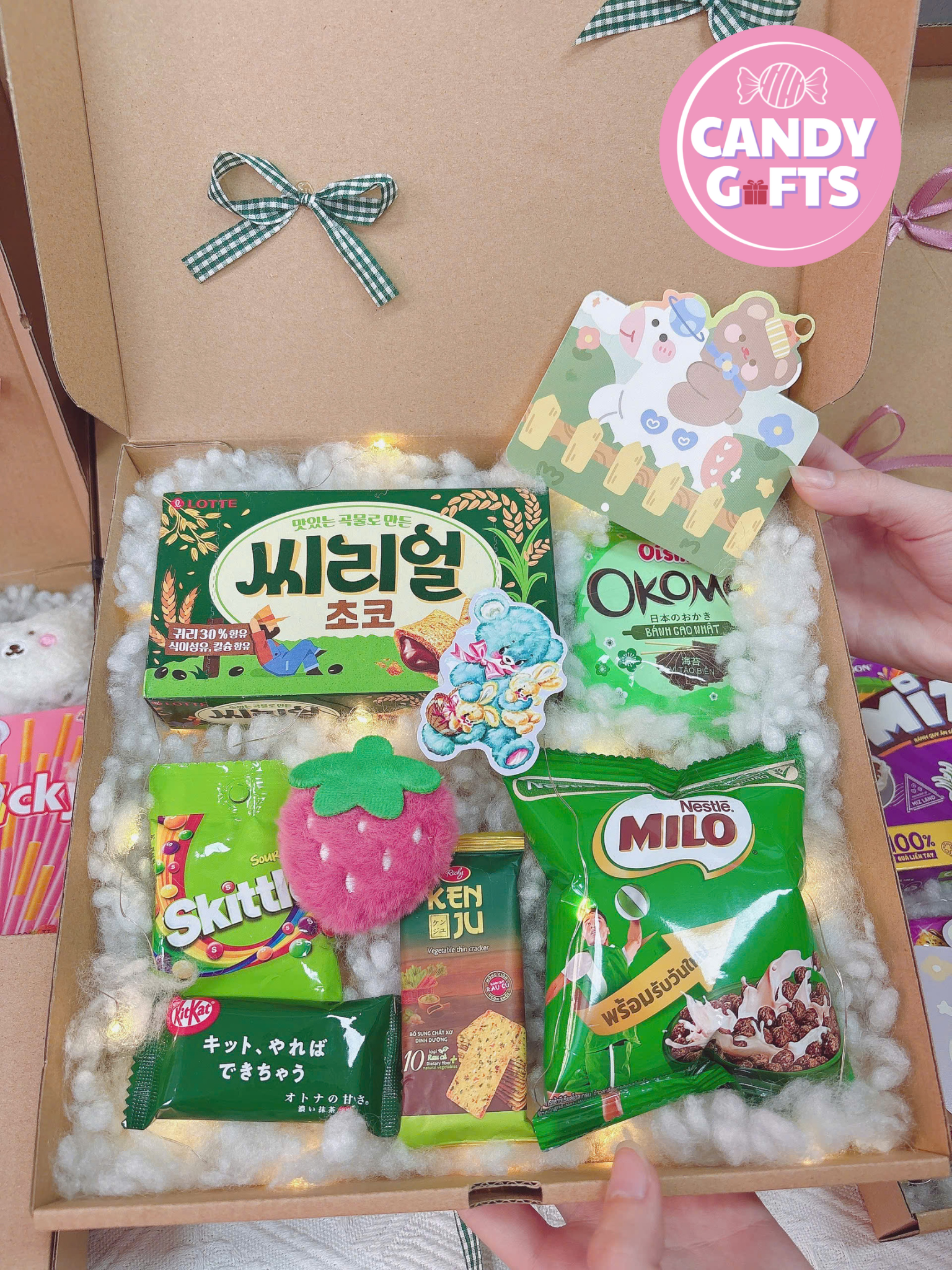 Hộp Quà Bánh Kẹo Xanh Matcha Milo