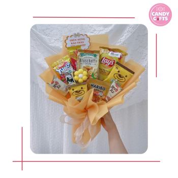 Bó Quà Bánh Kẹo Vàng Tươi – Snack Bouquet Màu Vàng Ngọt Ngào & Năng Lượn